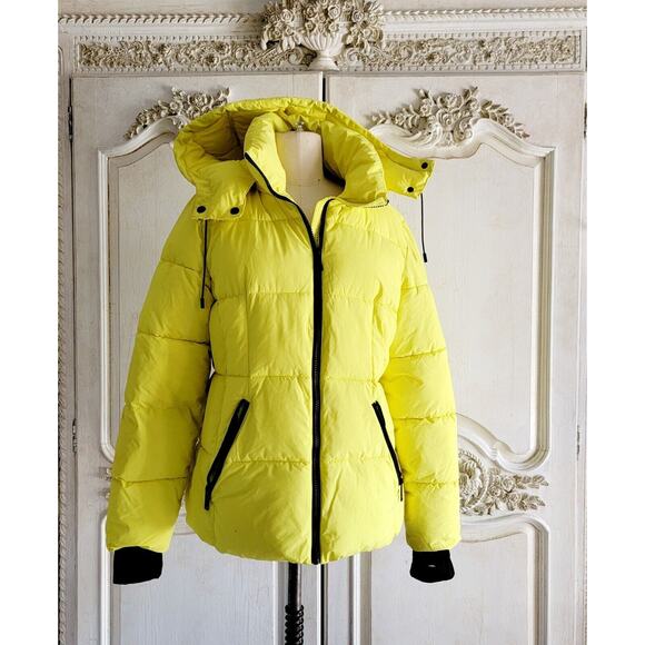 BCBG Jackets & Blazers - BCBG Paris Womens Lemon Yellow Puffer Coat Jacket Full Zip, Hood Size M NWOT